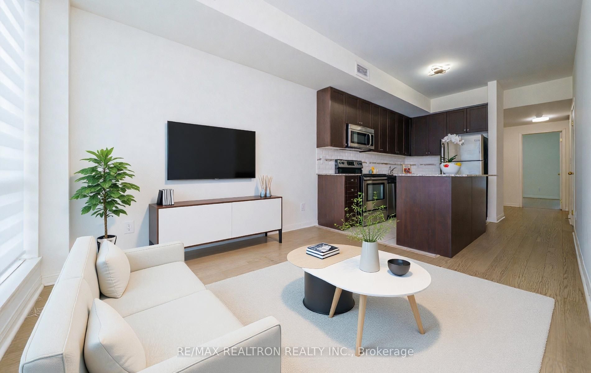 Additional image 6 of 206-639 Lawrence Avenue W, Toronto, ON, M6A 1A9