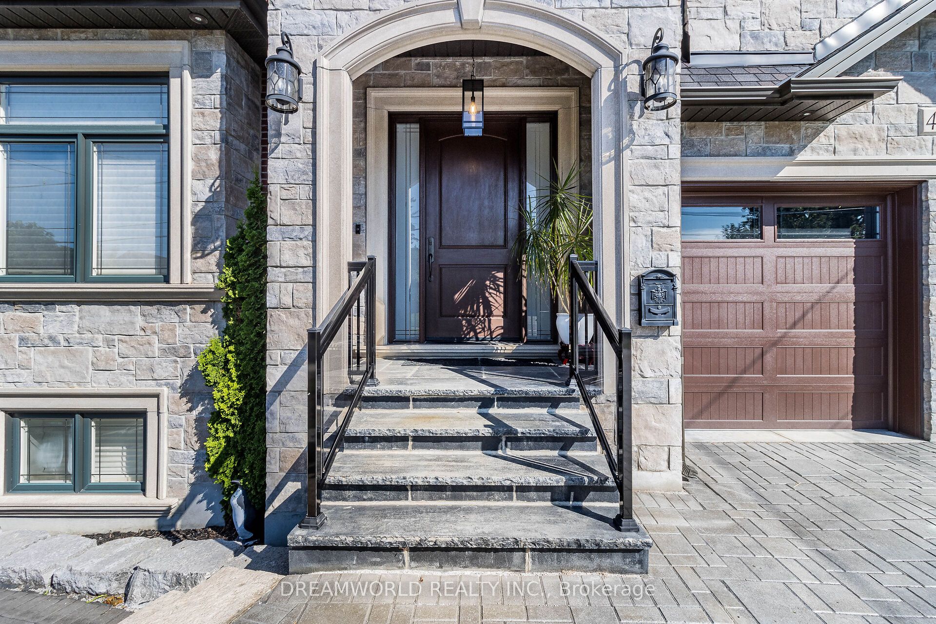 416 Rustic Road, Toronto, ON, M6L 1W9 photo 5