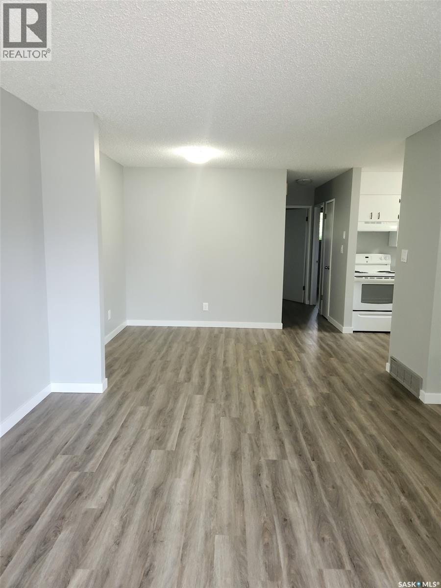 Additional image 5 of 3615-3617 Fairlight Drive, Saskatoon, SK, S7M4L7