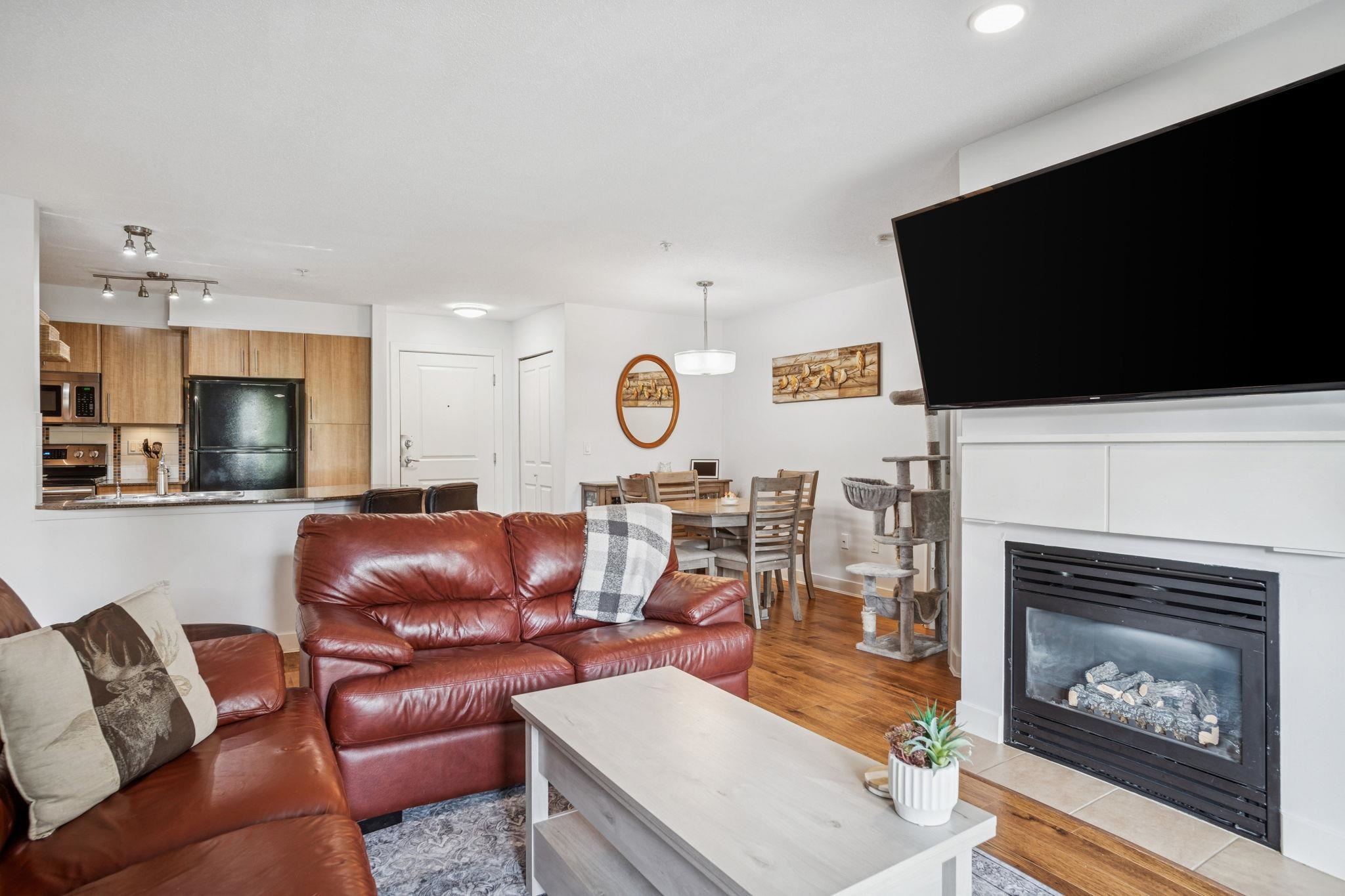 Additional image 4 of 305-12020 207a Street, Maple Ridge, BC, V2X 8V2