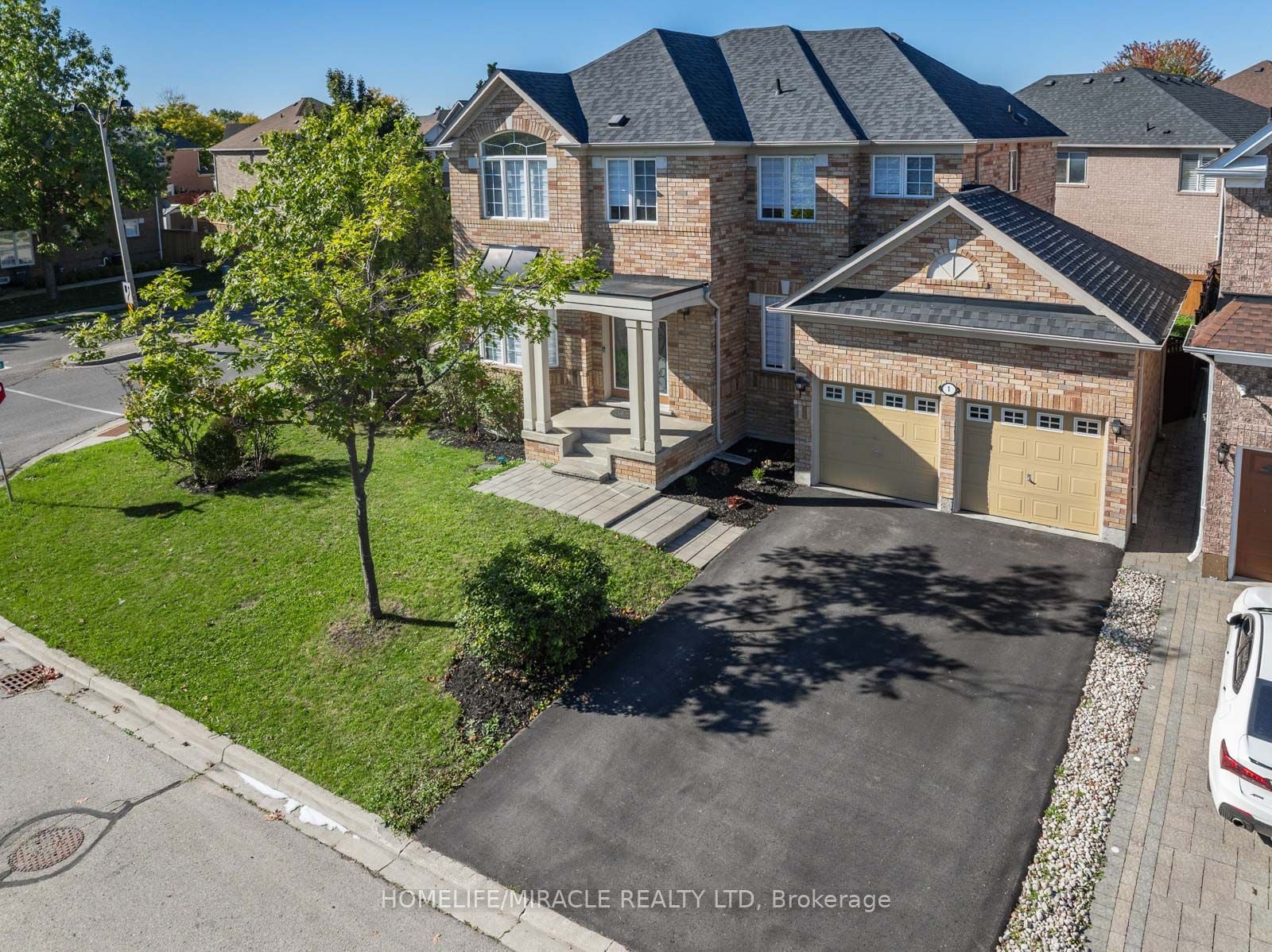 1 Vision Way, Brampton, ON, L6P 1H7 photo 2