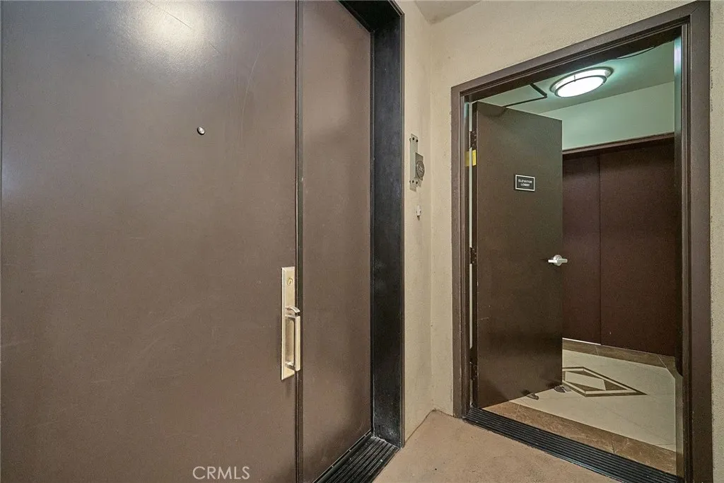 Additional image 38 of 5525 W Olympic Boulevard Unit 202, Los Angeles, CA 90036