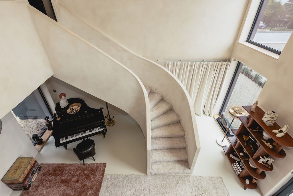Additional image 6 of 6 bed detached house for saleSteep, Petersfield, Hampshire GU32
