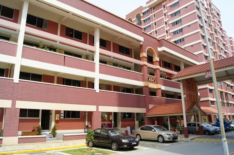 454 Hougang Avenue 10 photo 5