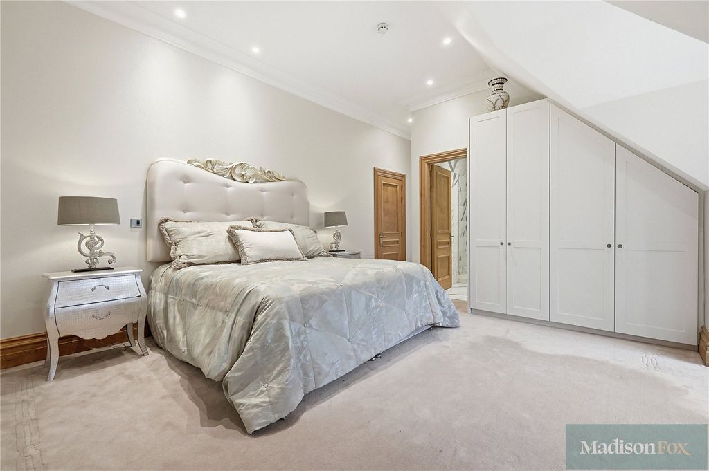 Additional image 60 of 8 bed detached house for saleStradbroke Drive, Chigwell, Essex IG7