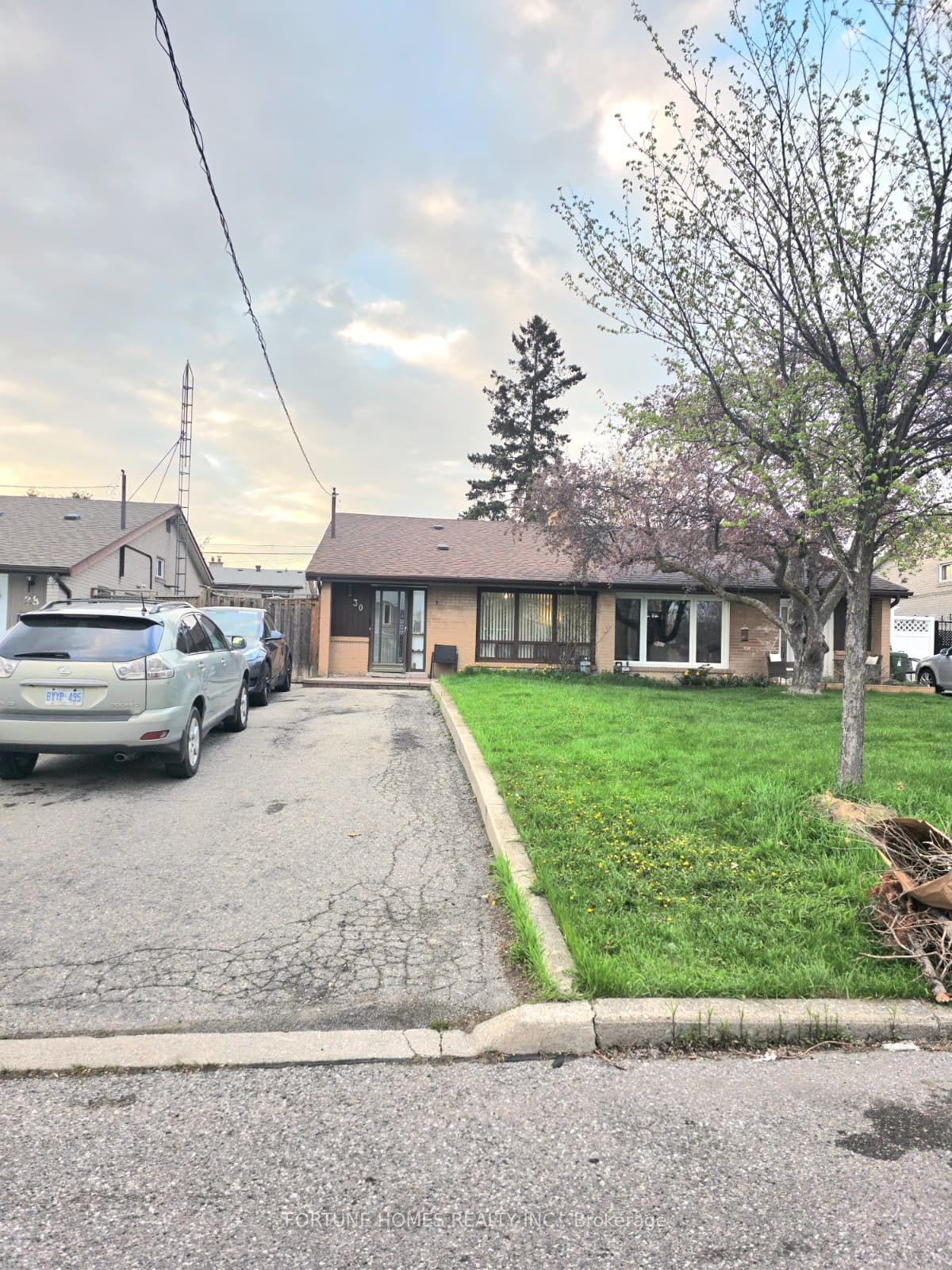 Additional image 2 of 30 Dombey Road, Toronto, ON, M3L 1N9