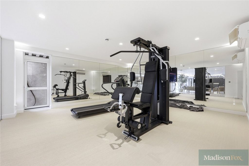 Additional image 32 of 8 bed detached house for saleStradbroke Drive, Chigwell, Essex IG7