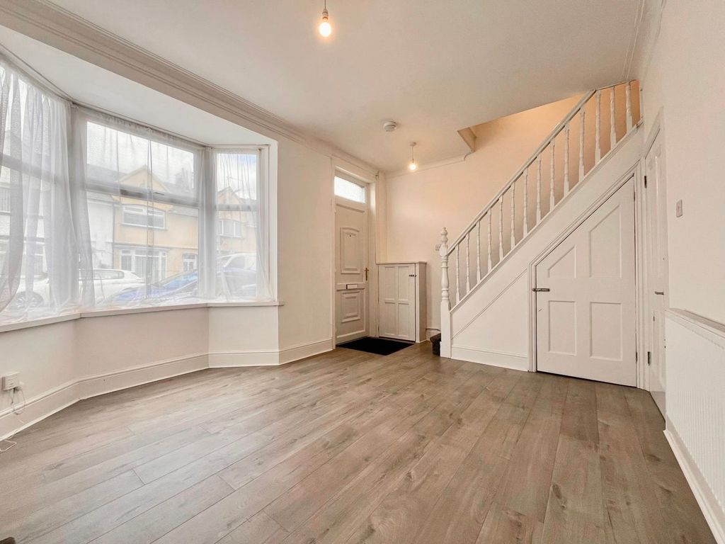 Additional image 6 of 3 bed terraced house to rentColne Street, Newport NP19