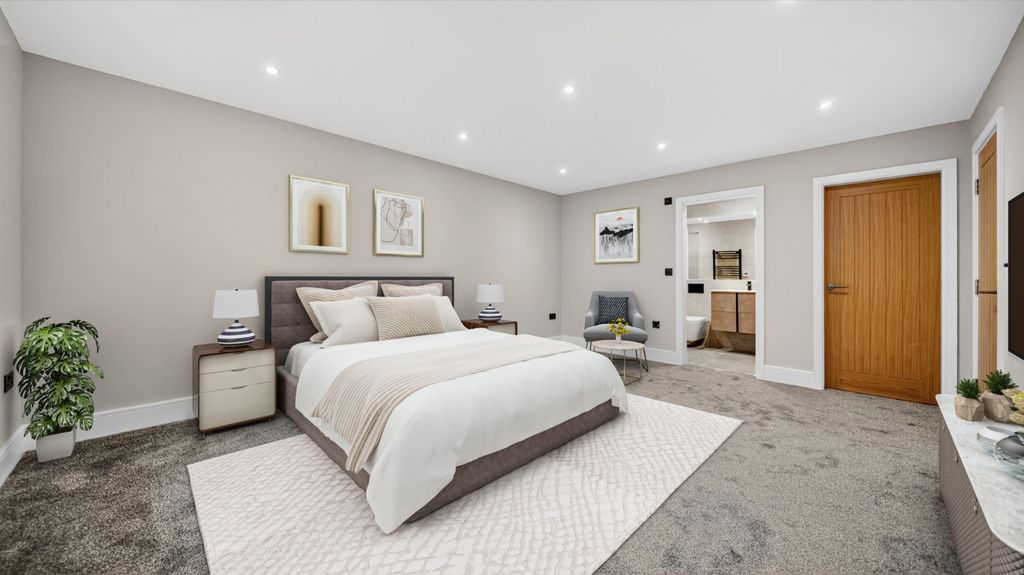 Additional image 13 of 5 bed detached house to rentLeeds Road, Bramhope, Leeds, West Yorkshire LS16
