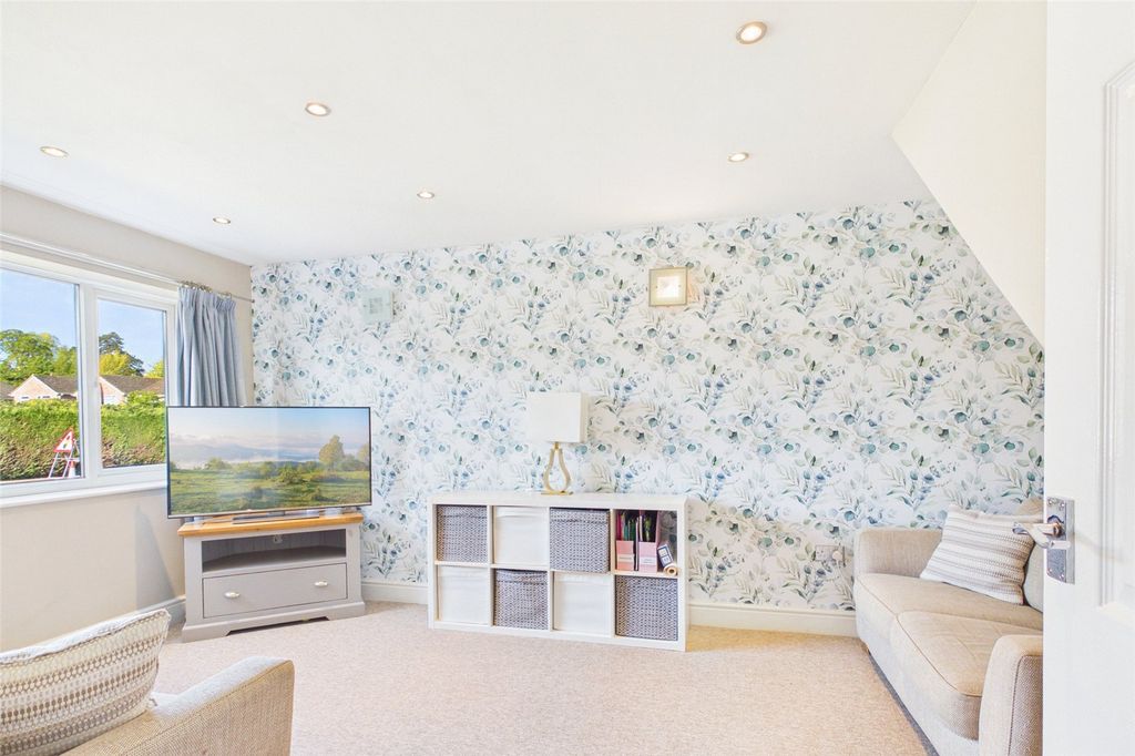 Additional image 3 of 4 bed detached house to rentRoman Way, Ross-On-Wye, Herefordshire HR9