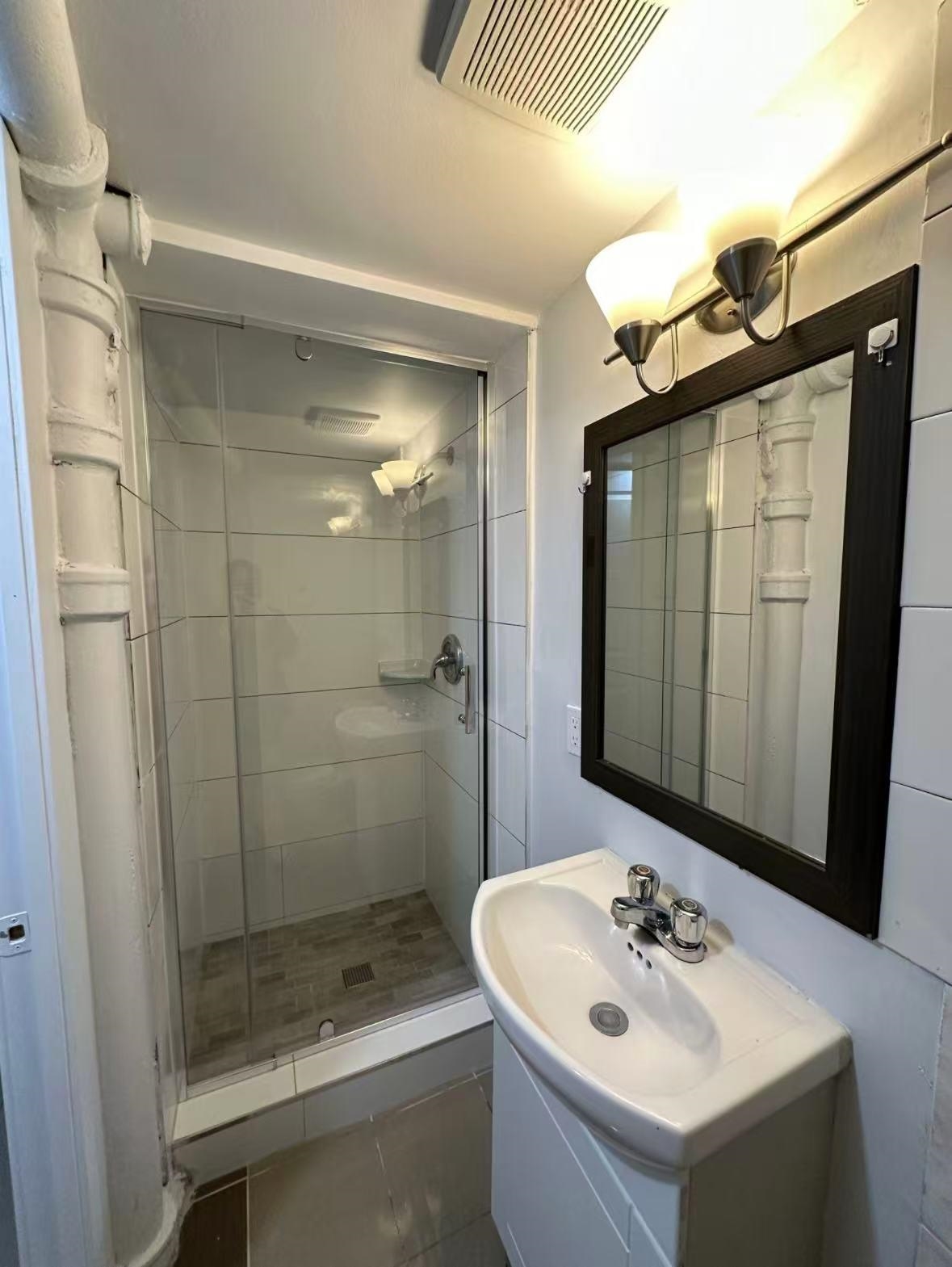 Additional image 4 of 47 Little Street, Vancouver, BC, V5X 2C6