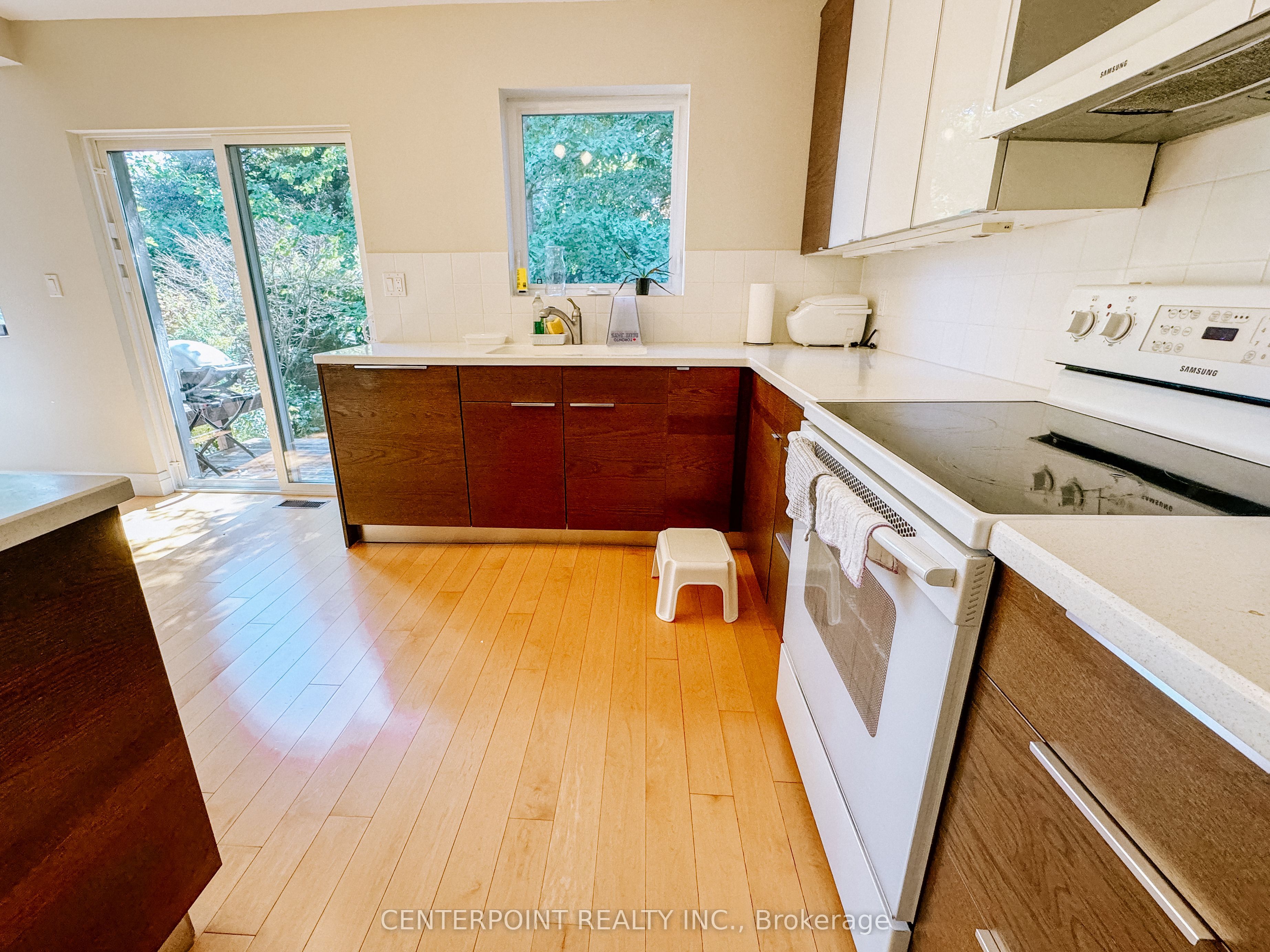 Additional image 5 of Main-29 Chipping Road, Toronto, ON, M3B 1L2