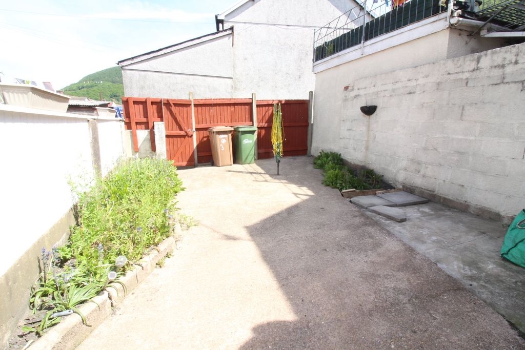 Additional image 7 of 2 bed terraced house to rentSilver Street, Pontywaun, Cross Keys, Newport NP11