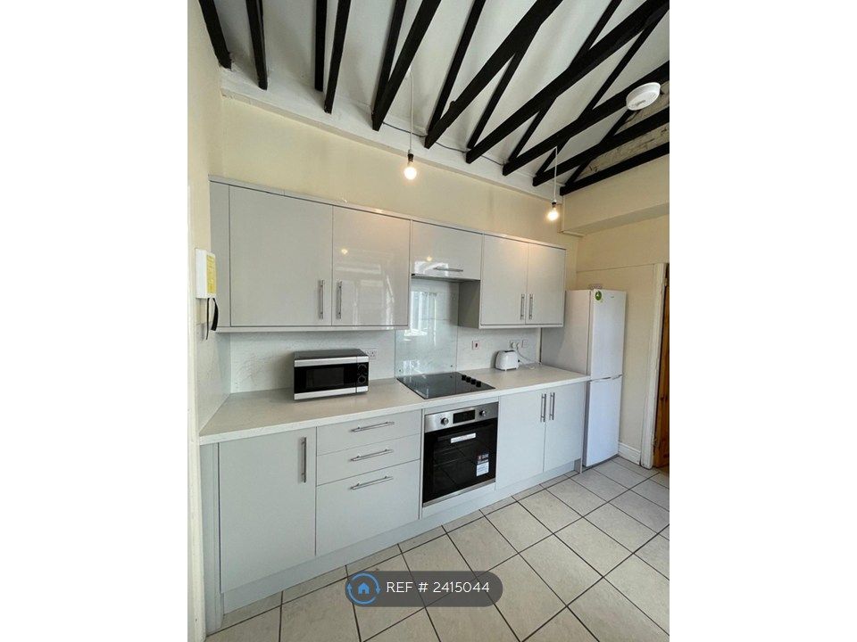 Additional image 3 of 4 bed terraced house to rentMeadow St, Pontypridd CF37