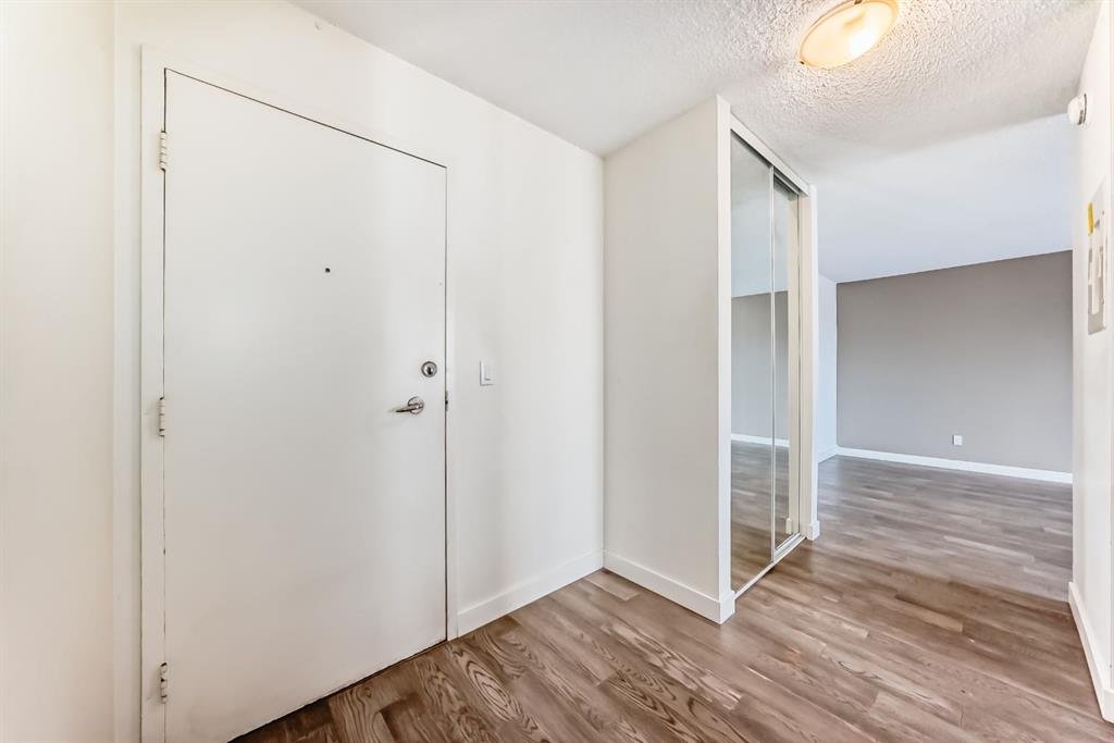Additional image 4 of 302-4455A Greenview Drive NE, Calgary, AB, T2E 6M1