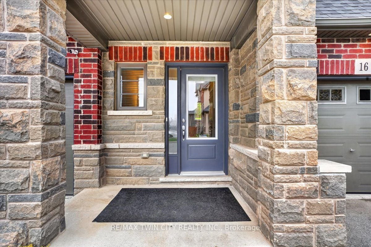 16-324 Equestrian Way, Cambridge, ON, N3E 0E2 photo 4