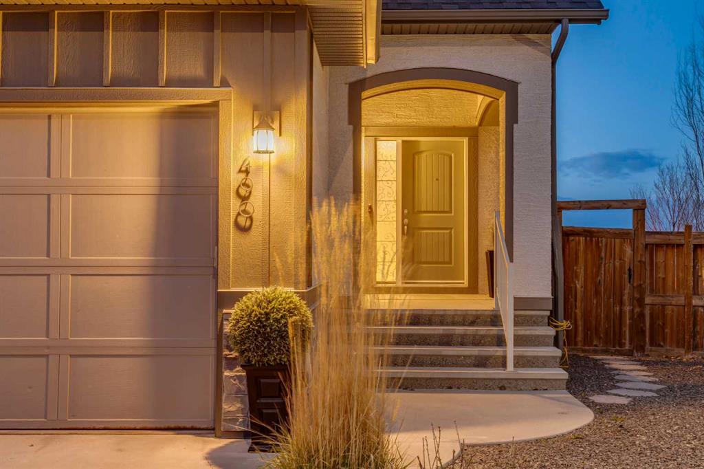 Additional image 3 of 490 Mahogany Manor SE, Calgary, AB, T3M 1V7