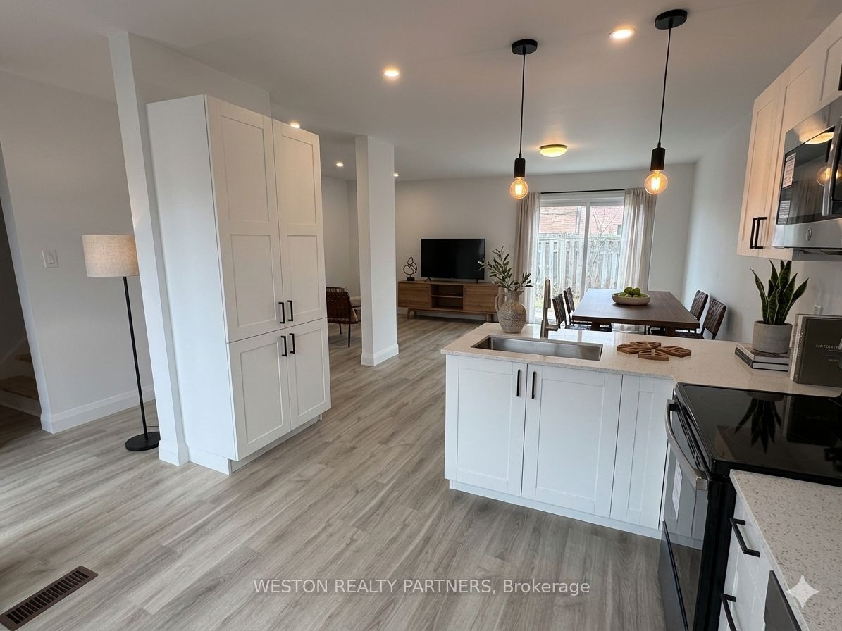 37-3030 Driftwood Drive, Burlington, ON, L7M 1X6