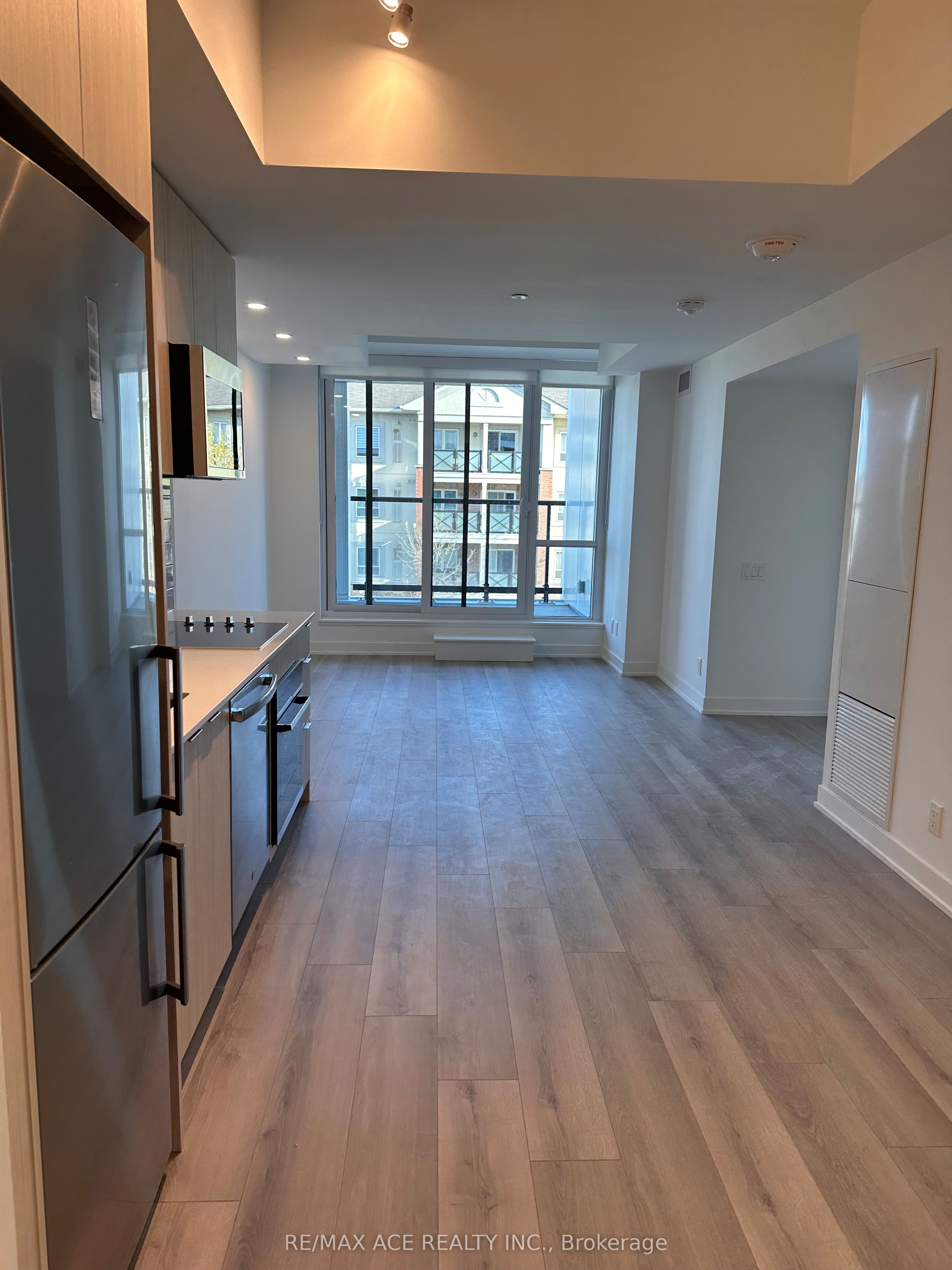 Additional image 2 of 202-20 Deans Drive, Toronto, ON, M1L 0J7