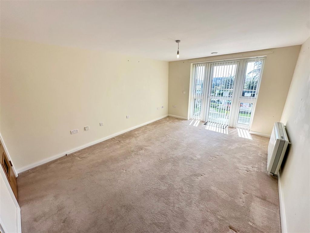 Additional image 4 of 2 bed flat for saleChestnut Court, Bridlington YO16