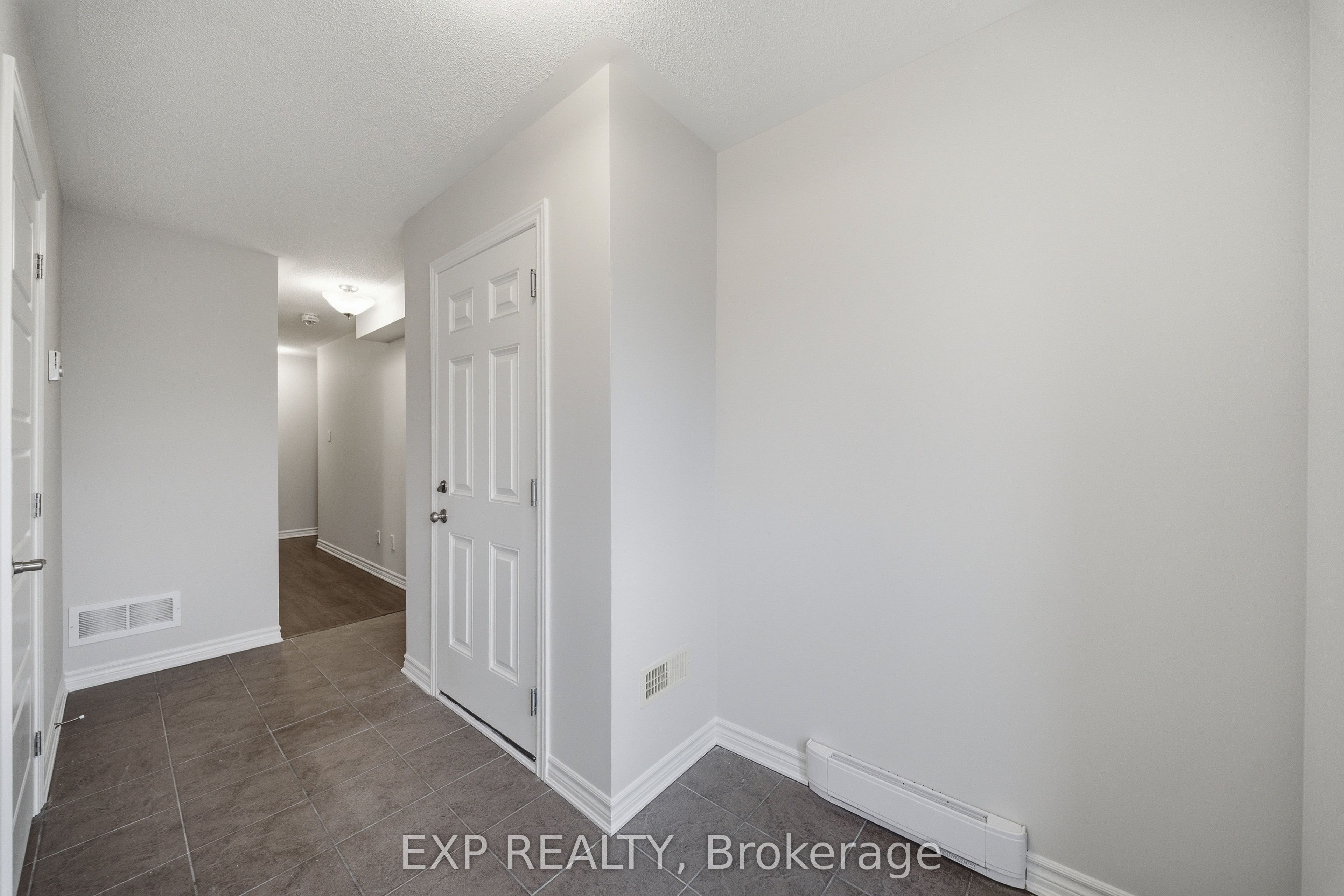 Additional image 3 of 359 Sweetfern Crescent, Ottawa, ON, K4A 1A5