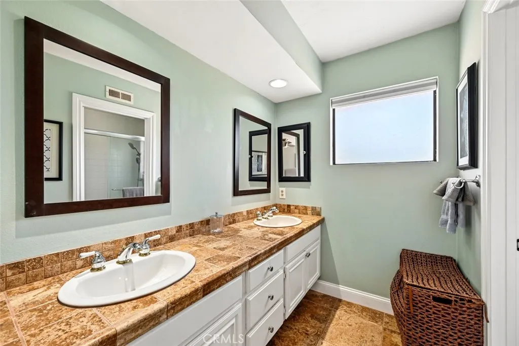 Additional image 18 of 1359 Knoll Drive, Oceanside, CA 92054