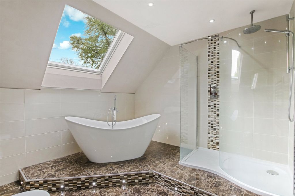 Additional image 22 of 3 bed cottage for saleRoughrigg Farm Road, Longriggend, Airdrie, North Lanarkshire ML6