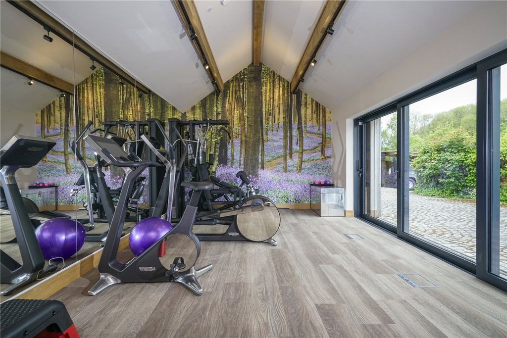 Additional image 8 of 5 bed detached house for saleHanbury, Bromsgrove, Worcestershire B60