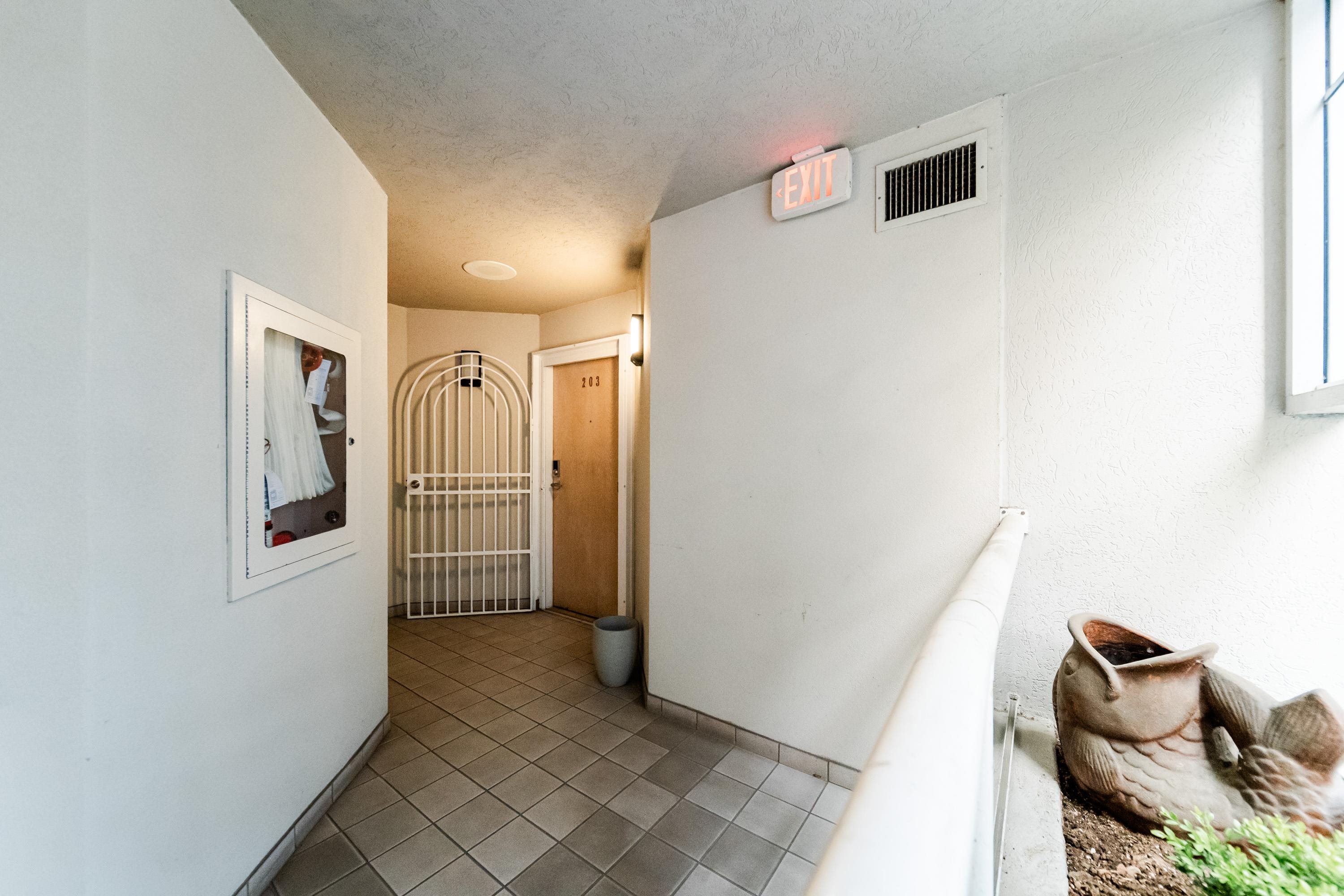Additional image 6 of 203-408 Lonsdale Avenue, North Vancouver, BC, V7M 2G5