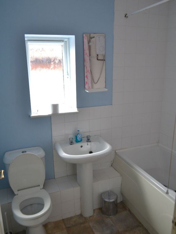 Additional image 11 of 6 bed semi-detached house to rentSouthlea Avenue, Leamington Spa CV31