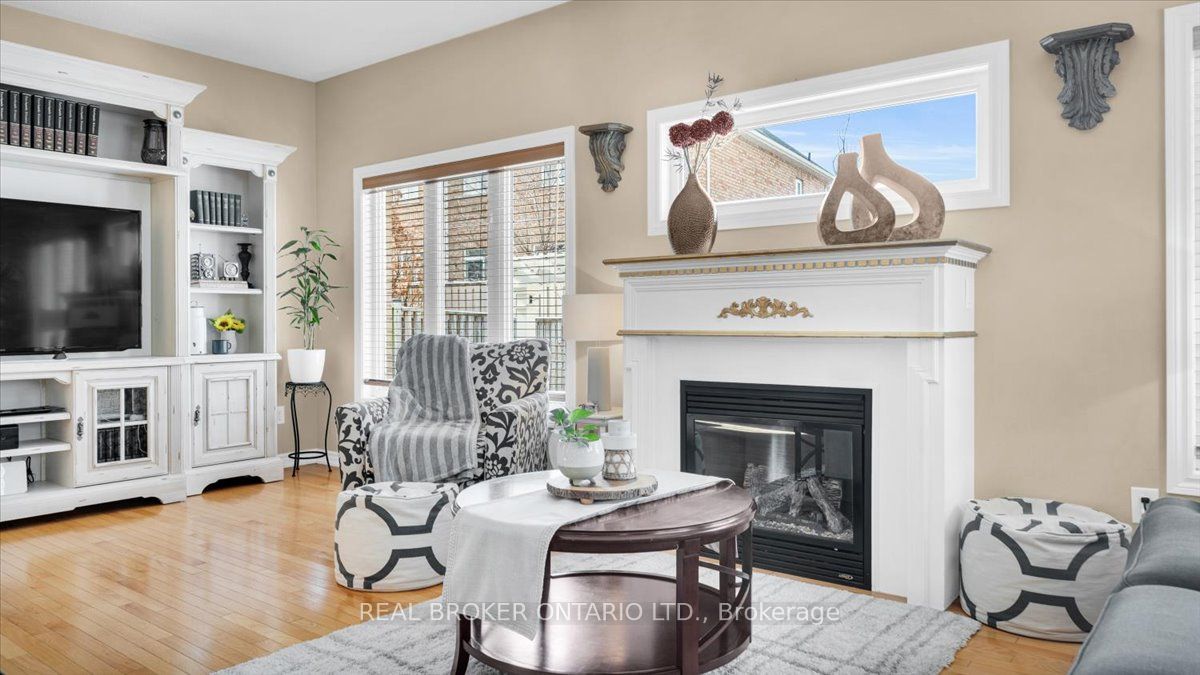 Additional image 2 of 636 Serafini Crescent, Milton, ON, L9T 7P1