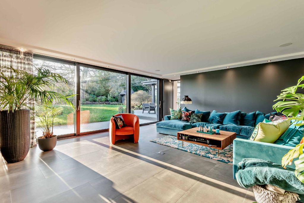 Additional image 3 of 8 bed detached house for saleWells Lane, Ascot, Berkshire SL5