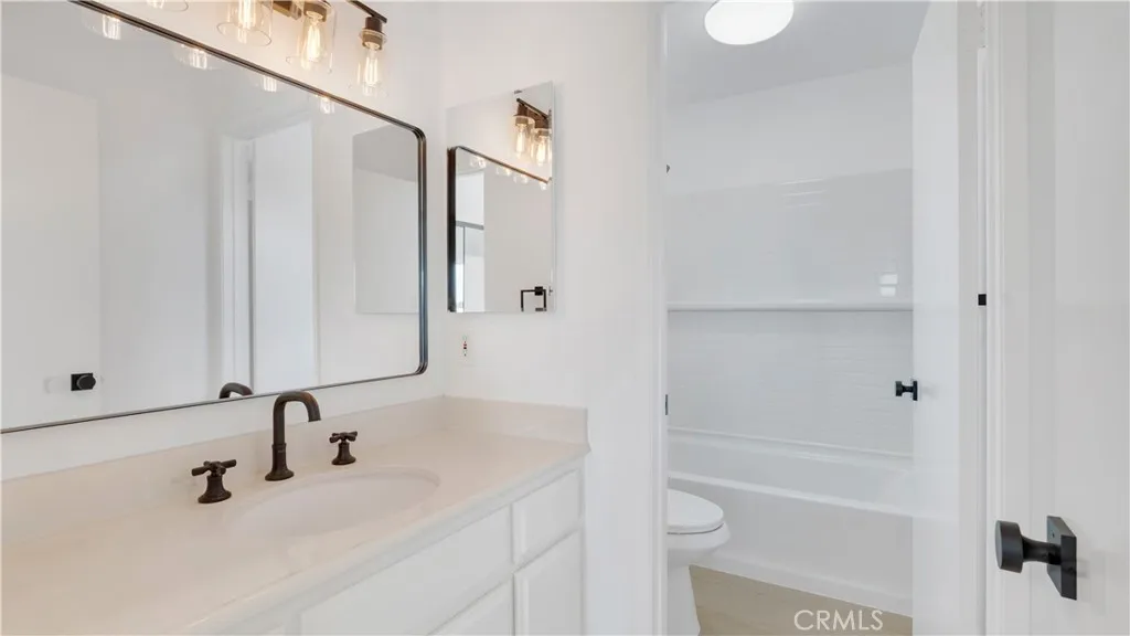 Additional image 102 of 336 Fallingstar, Irvine, CA 92614