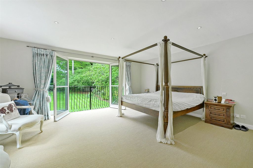 Additional image 6 of 5 bed detached house to rentDoggetts Wood Lane, Chalfont St. Giles, Buckinghamshire HP8
