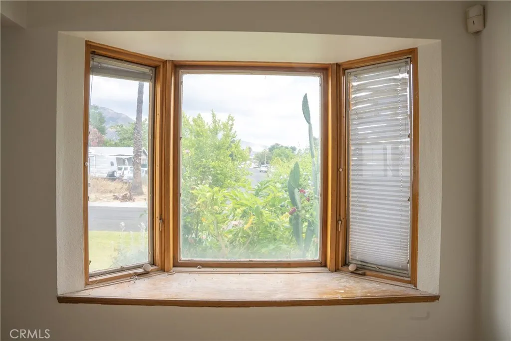 Additional image 7 of 5720 Dogwood St, San Bernardino, CA 92404