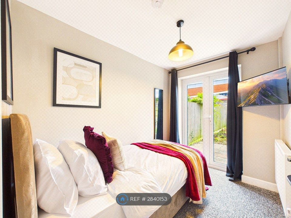 Additional image 34 of 5 bed terraced house to rentLincoln Close, Tewkesbury GL20