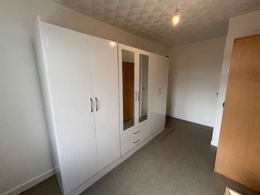 Additional image 16 of 2 bed flat to rentHigh Street, Caeharris, Merthyr Tydfil CF48