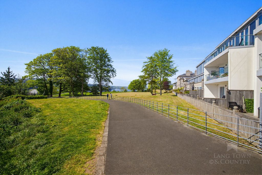 Additional image 19 of 3 bed penthouse for saleLeeward House, Discovery Road, Plymouth PL1