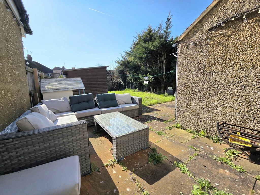Additional image 20 of 3 bed semi-detached house for saleRegent Street, Leighton Buzzard LU7