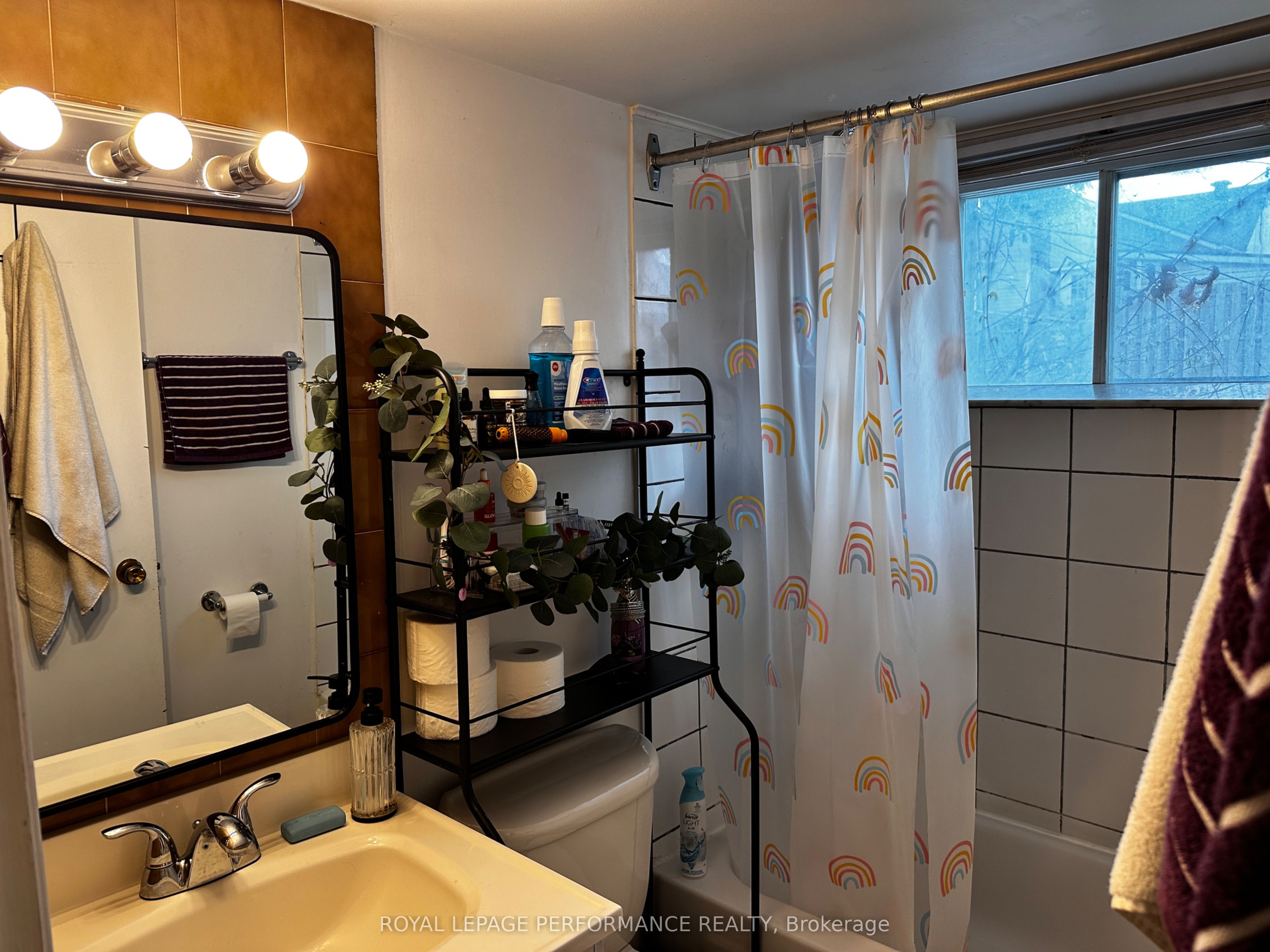 Additional image 5 of 4-110 Glynn Avenue, Ottawa, ON, K1K 1S8