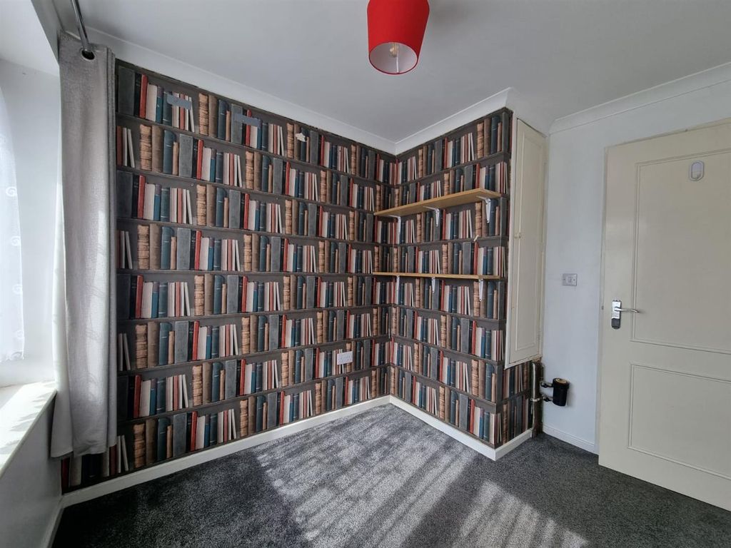 Additional image 9 of 3 bed semi-detached house to rentKerry Pit Way, Kirk Ella HU10
