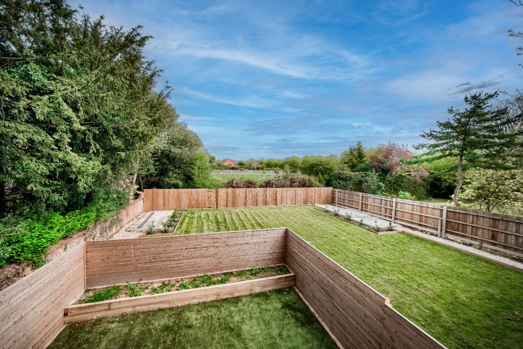 Additional image 13 of 2 bed flat for saleFlat 1, Benson Road, Stratford-Upon-Avon CV37