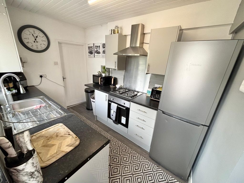 Additional image 3 of 3 bed terraced house to rentPreston Street, Abertillery NP13