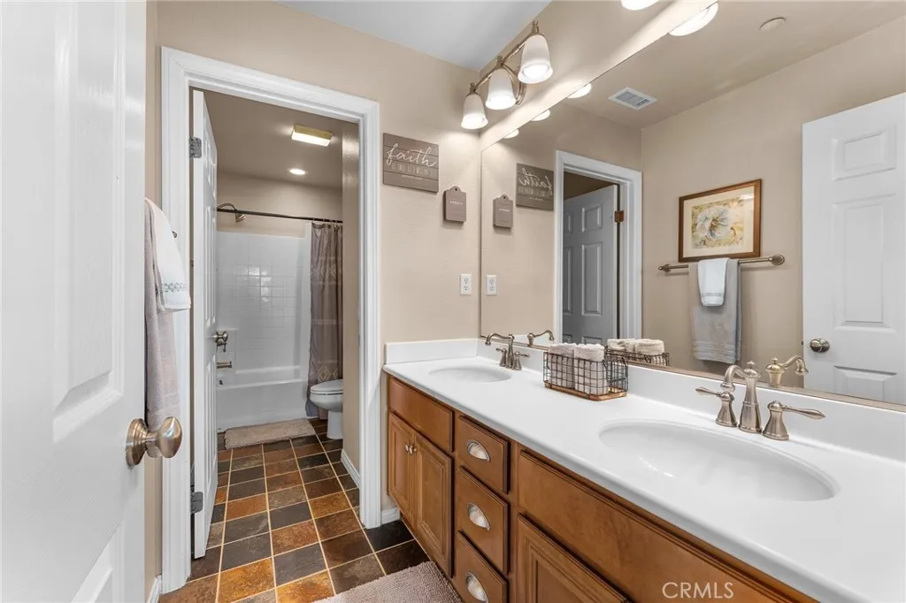 Additional image 37 of 29029 Easton Lane, Highland, CA 92346