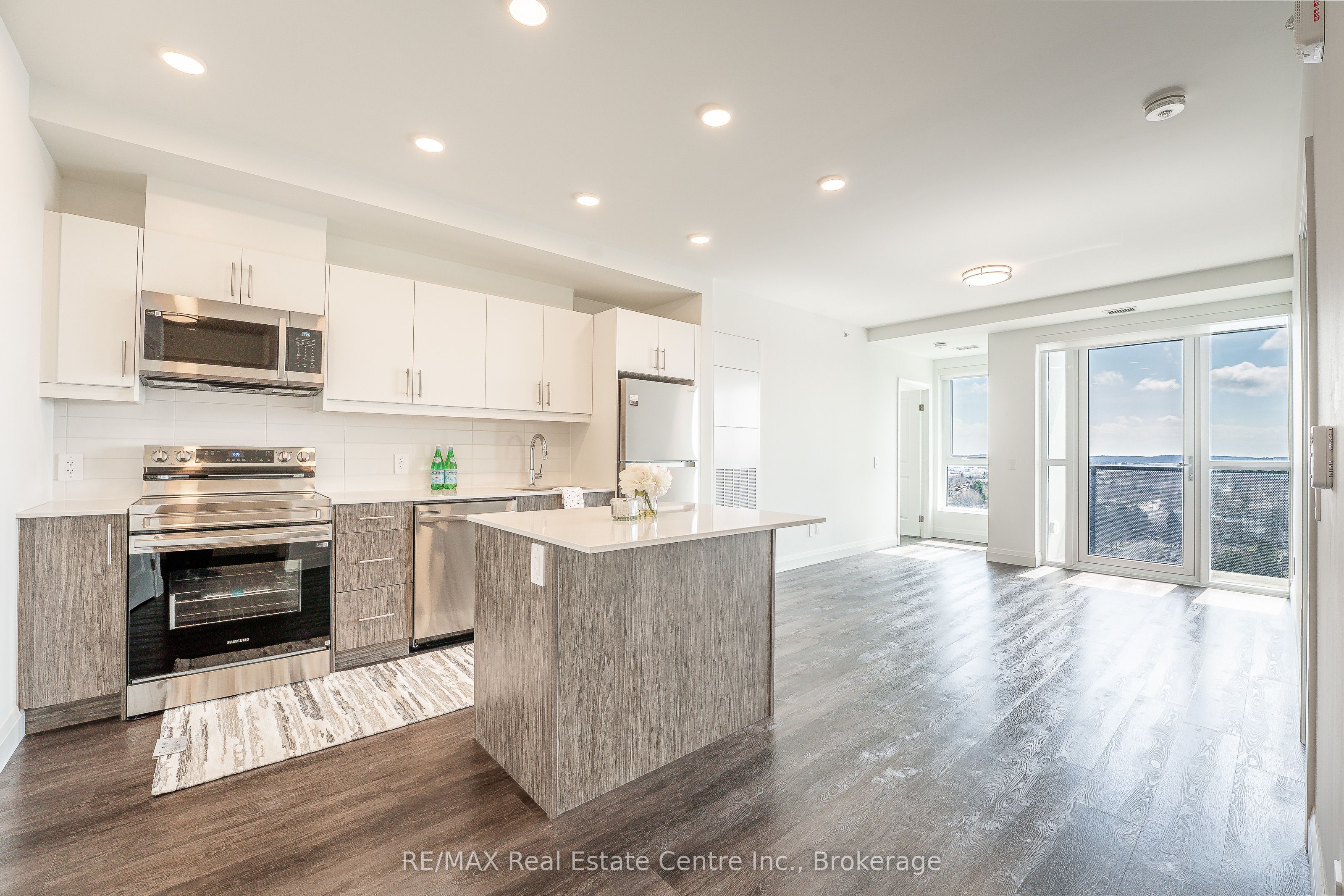 Additional image 2 of 1306-1333 Weber Street E, Kitchener, ON, N2A 1C2