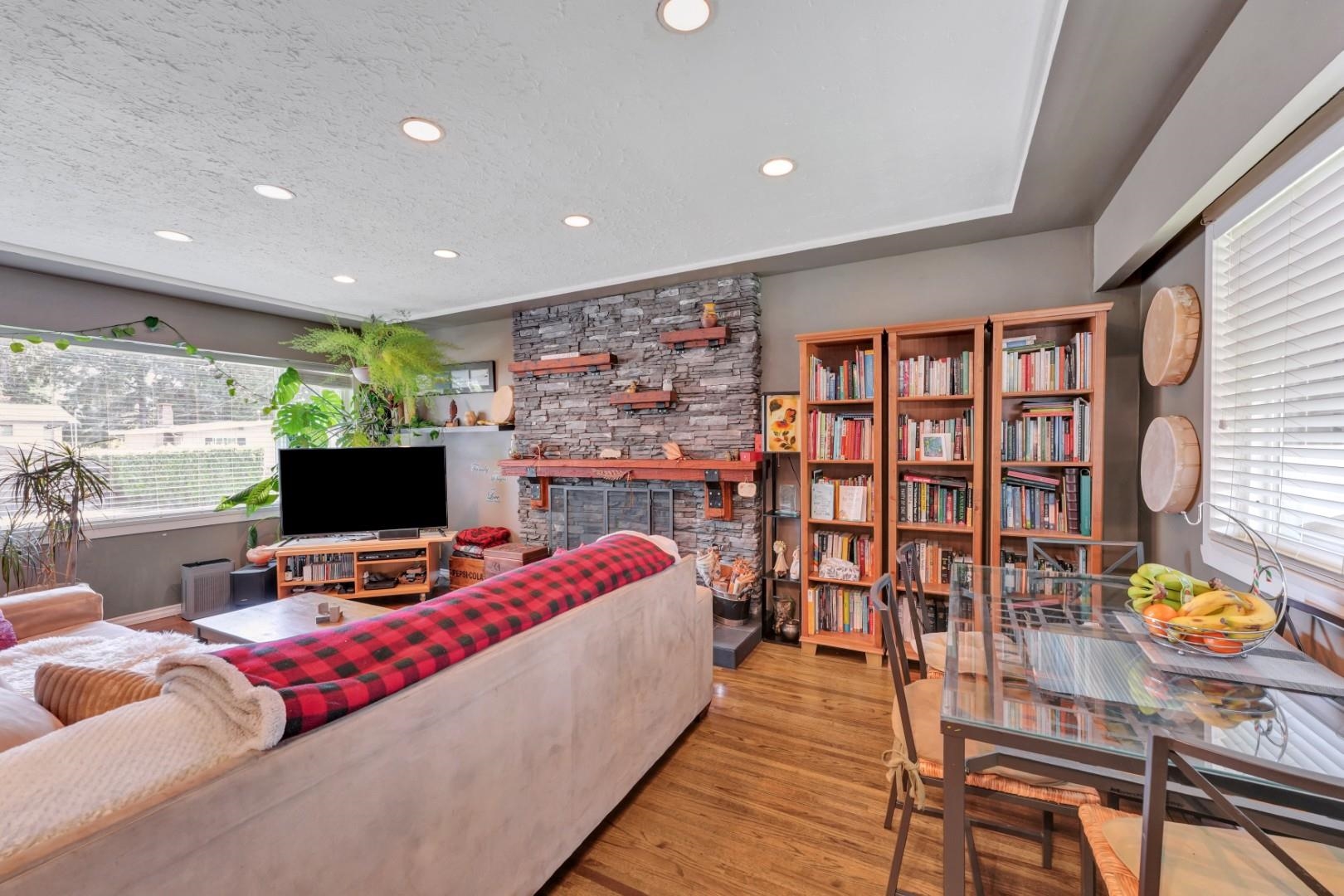 Additional image 5 of 430 Montgomery Street, Coquitlam, BC, V3K 5G6