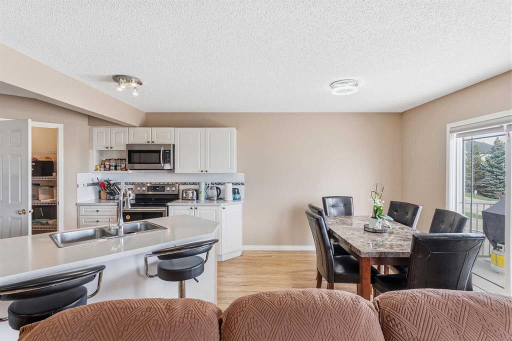 Additional image 6 of 21 Panamount Crescent NW, Calgary, AB, T3K 5L7