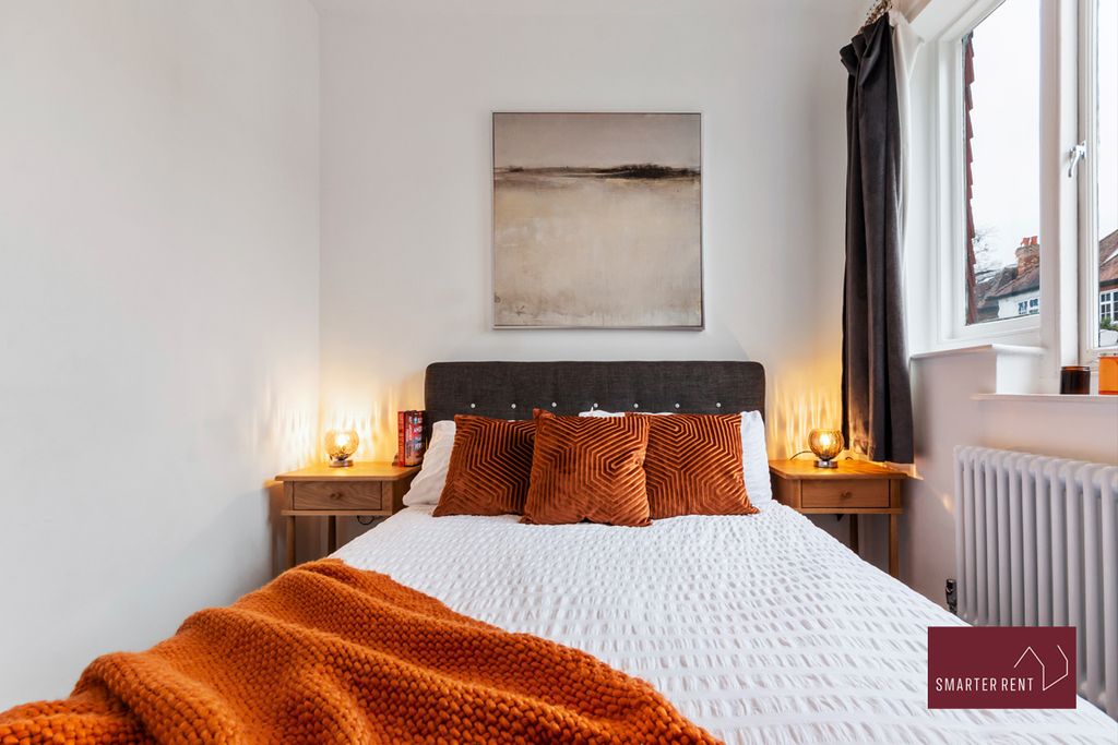Additional image 16 of 3 bed flat to rentBurlington Avenue, Kew TW9