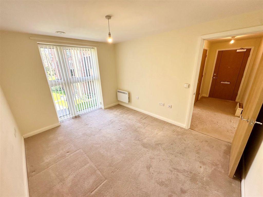 Additional image 16 of 2 bed flat for saleChestnut Court, Bridlington YO16