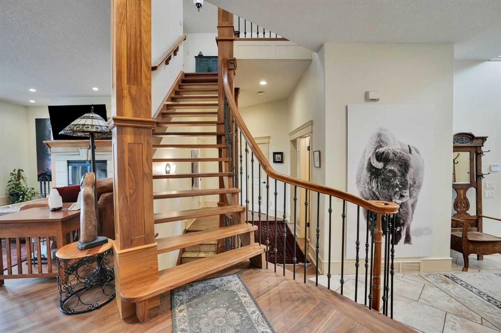 Additional image 3 of 5107 Carney Road NW, Calgary, AB, T2G1G1